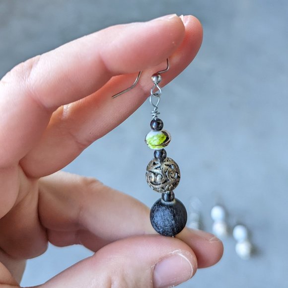 Handmade Round Bead Dangle Drop Earrings Set - Picture 2 of 6